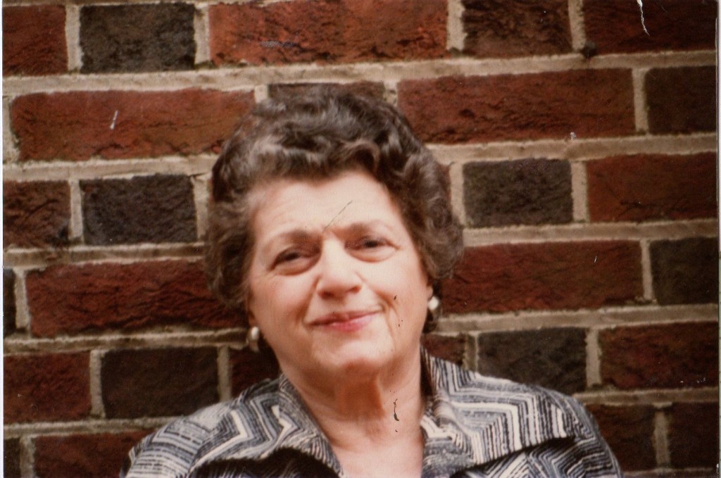 Nora Mitchell ne Gruhn retired opera singer - 1981